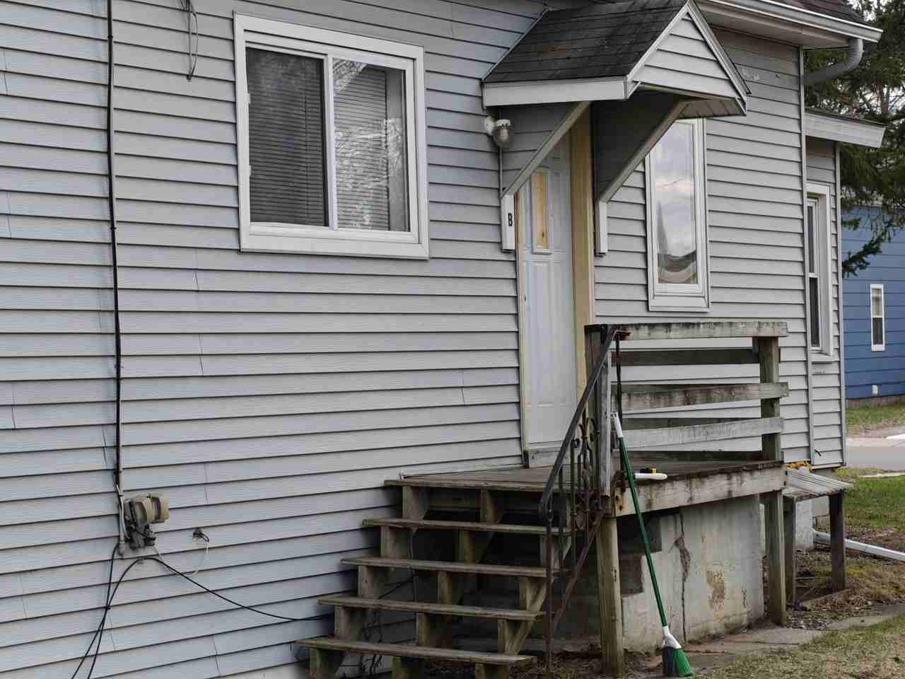 14 20th Ave S #B - Photo 2 of 14