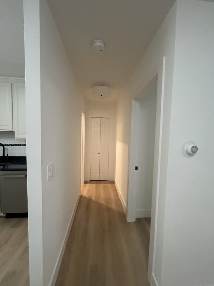 745 E 6th St #35 - Photo 5 of 10