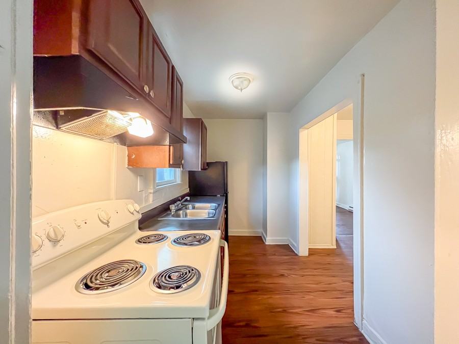 730 Stratford Ave #NA - Photo 2 of 11