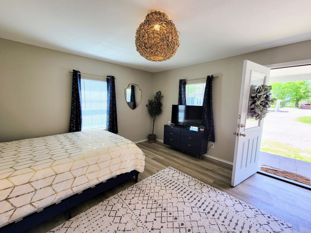 1901 E State Highway 276 #3 - Photo 5 of 43