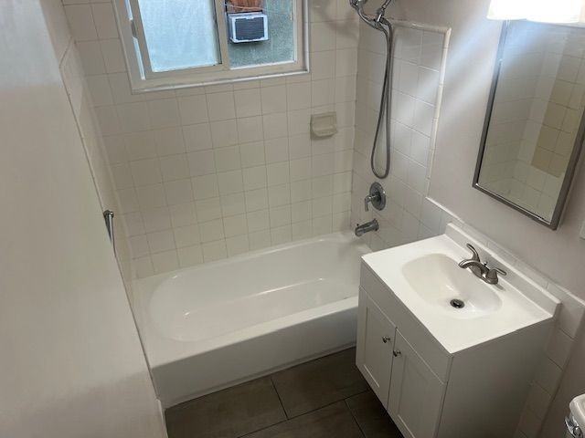 6502 Foster Bridge Blvd - Photo 2 of 11