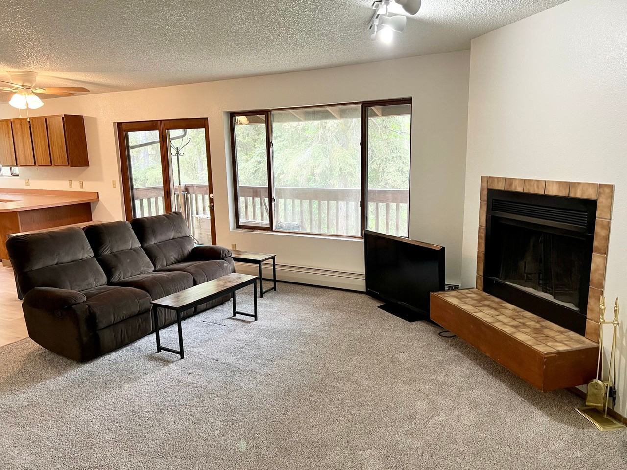 Freshly Renovated - Photo 5 of 13
