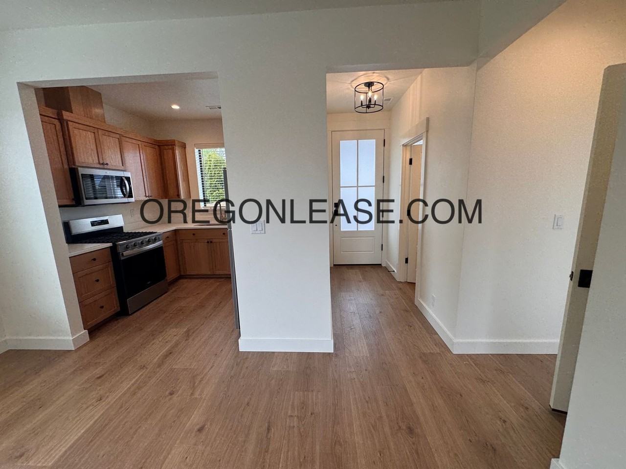 32732 Macy St - Photo 2 of 23