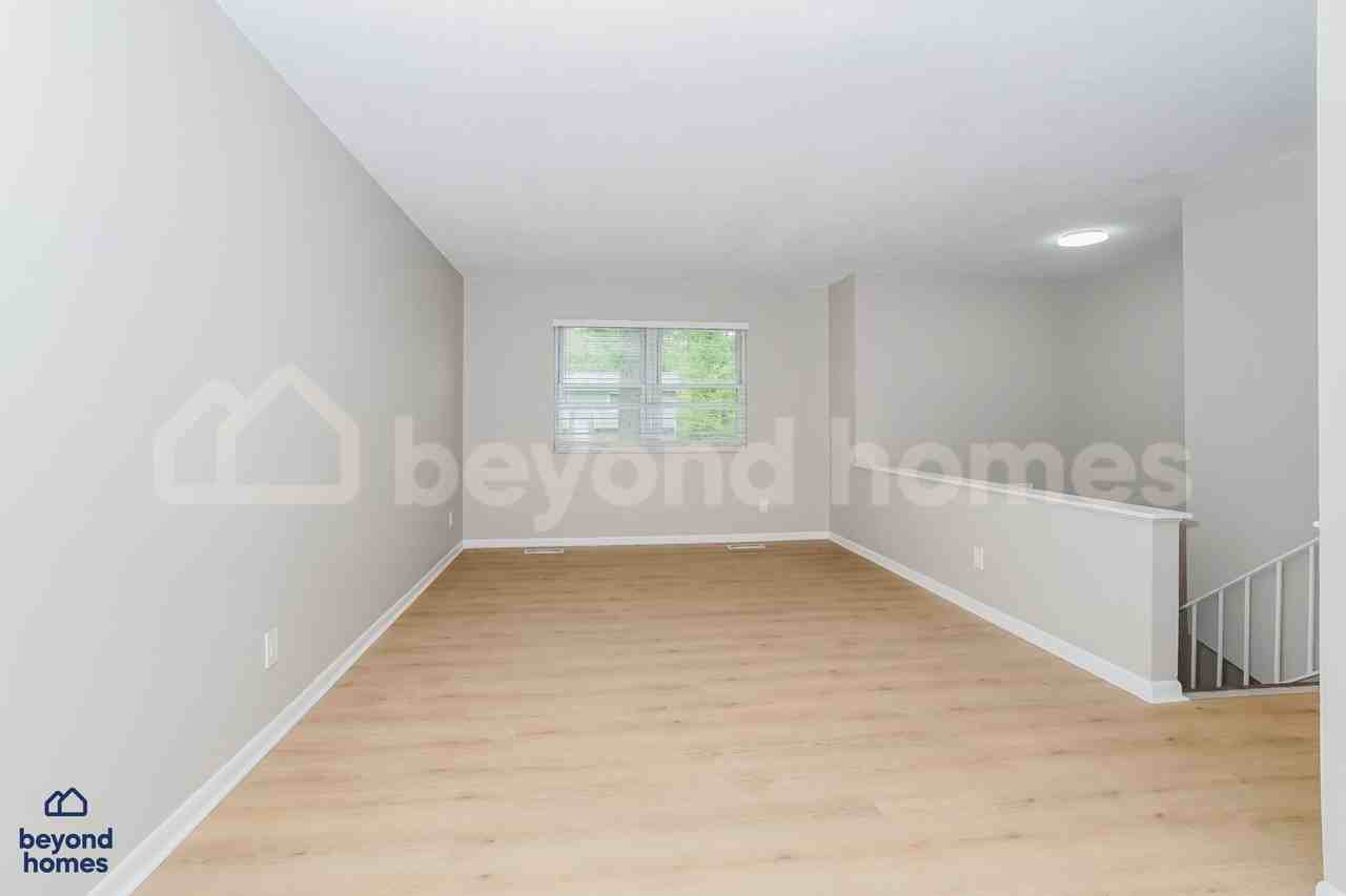6600 Rockbridge Ln - Photo 6 of 29