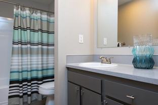 4545 Ne 125th Pl - Photo 1 of 1