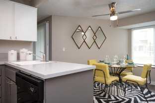 4545 Ne 125th Pl - Photo 1 of 1