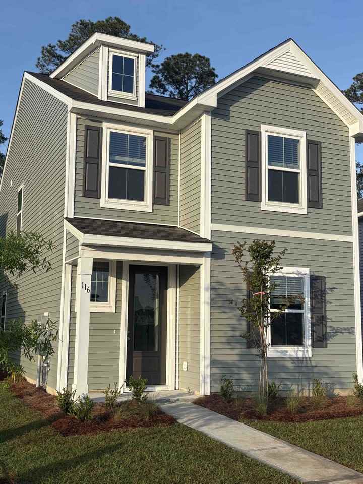 116 Standing Oaks Drive - Photo 2 of 16