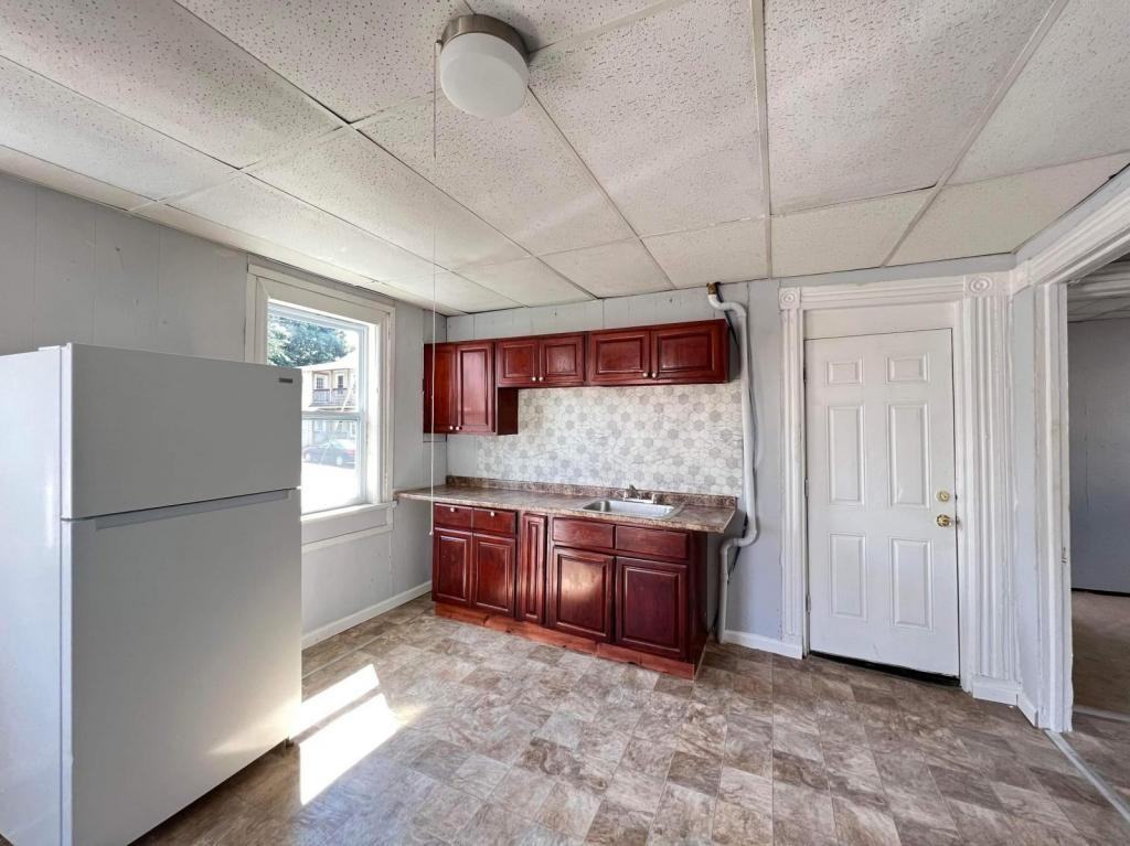 1334 Sunset Ave Apt 1 - Photo 7 of 7