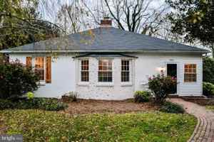 featured image of 205 Somerset Ave