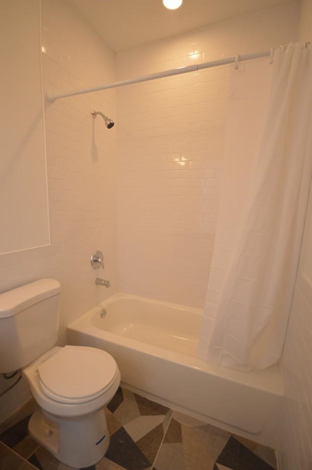 3131 Edgemont St #B - Photo 7 of 24