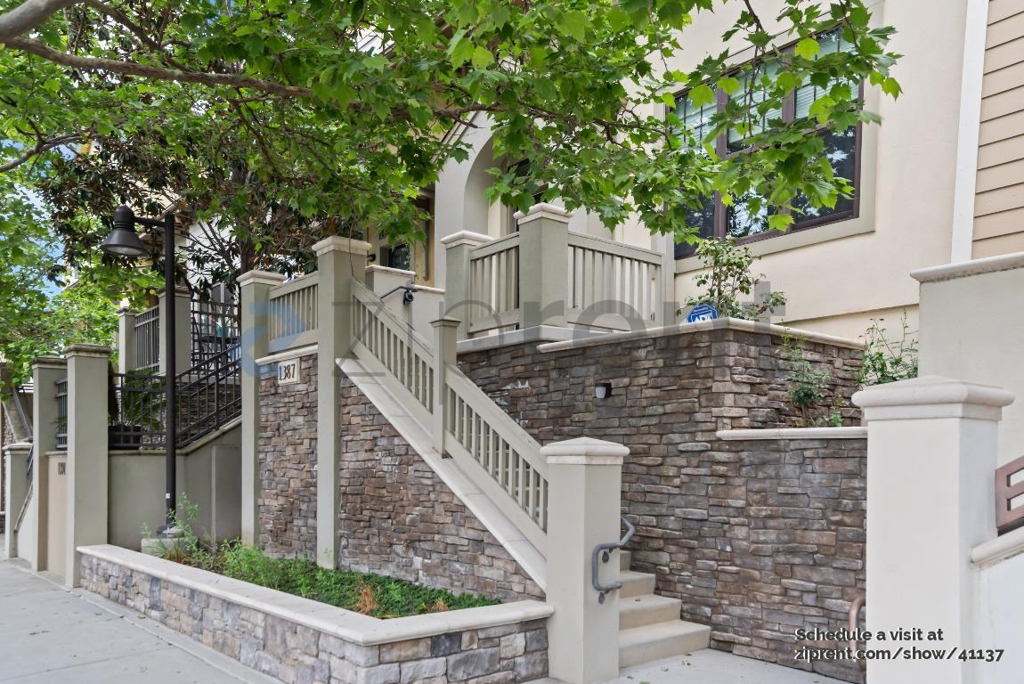 1387 Lick Ave - Photo 2 of 39