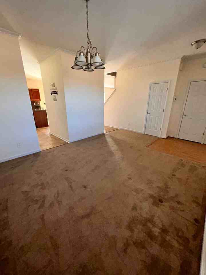 809 Haw Branch Rd - Photo 3 of 20