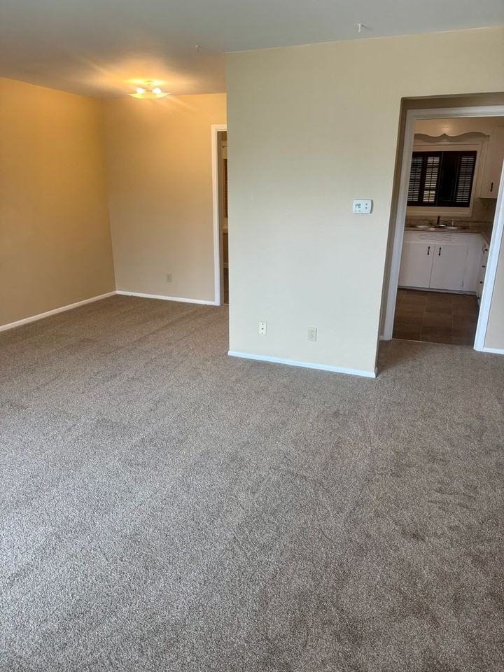 530 Ponderosa Dr - Photo 4 of 34