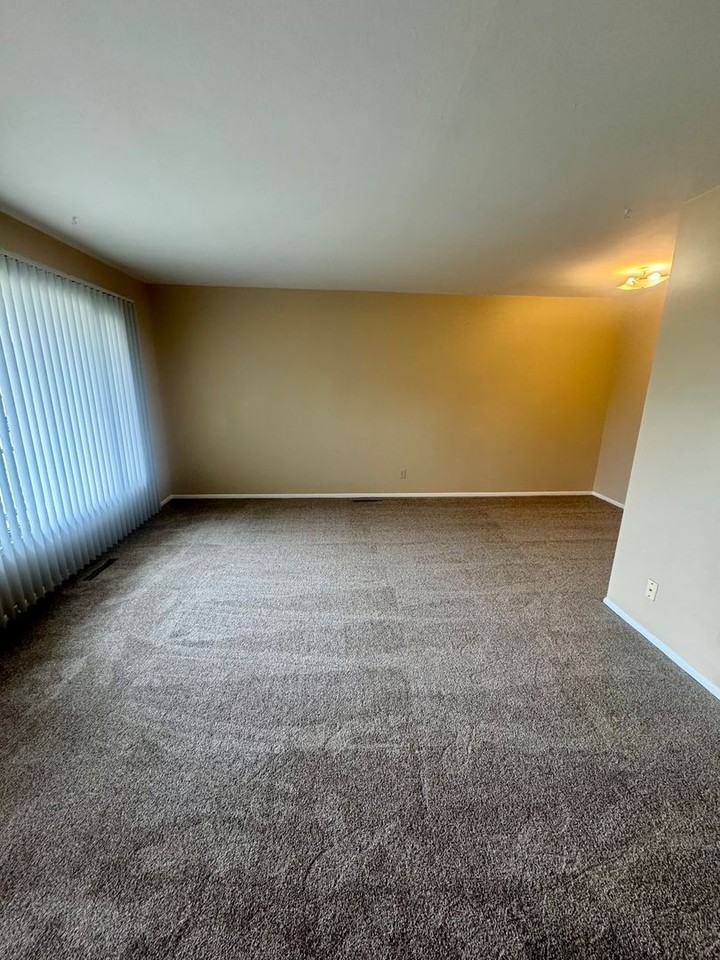530 Ponderosa Dr - Photo 6 of 34