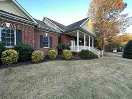 featured image of 103 Sycamore Dr