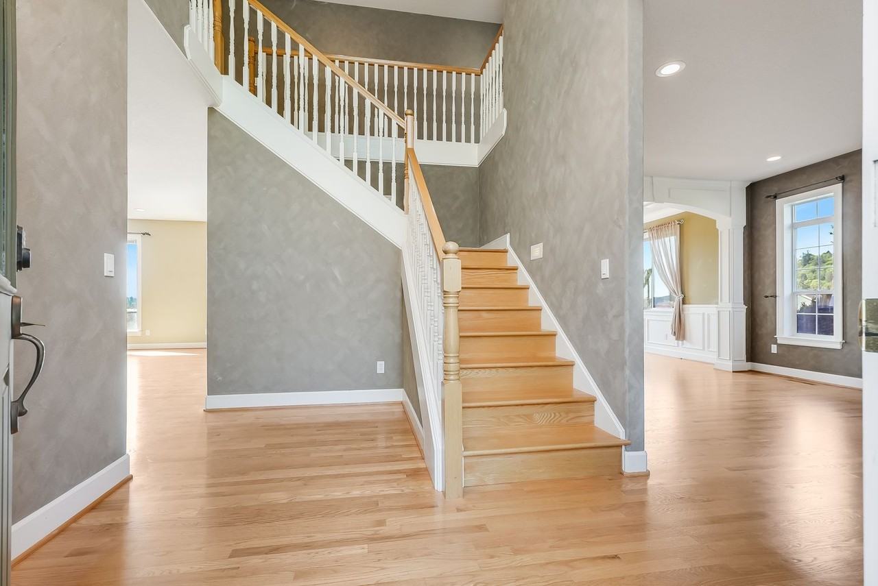 15532 Se Henderson Way - Photo 2 of 23