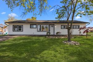 featured image of 338 Goldenridge Dr