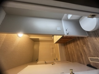 11 E Cattle Ln - Photo 3 of 5