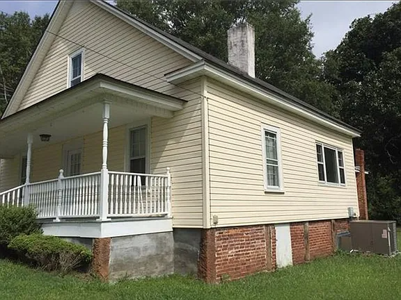 512 W Morgan St - Photo 3 of 16