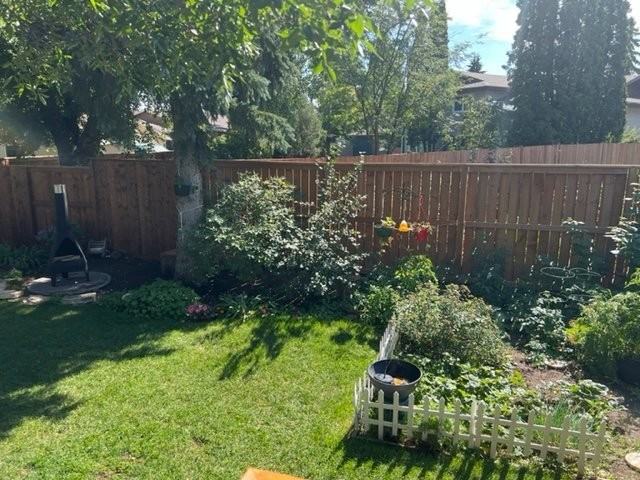 207 Silverwood Rd - Photo 2 of 30