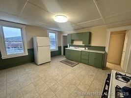 featured image of 237 E Main St #2