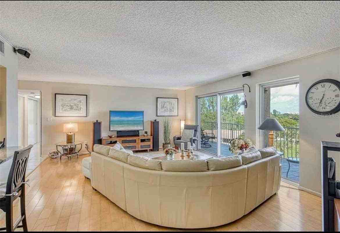 2295 Gulf Of Mexico Dr #55 - Photo 6 of 46