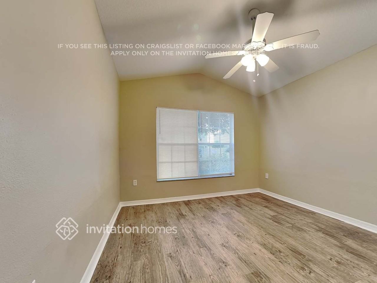 1151 Sophia Blvd - Photo 4 of 10