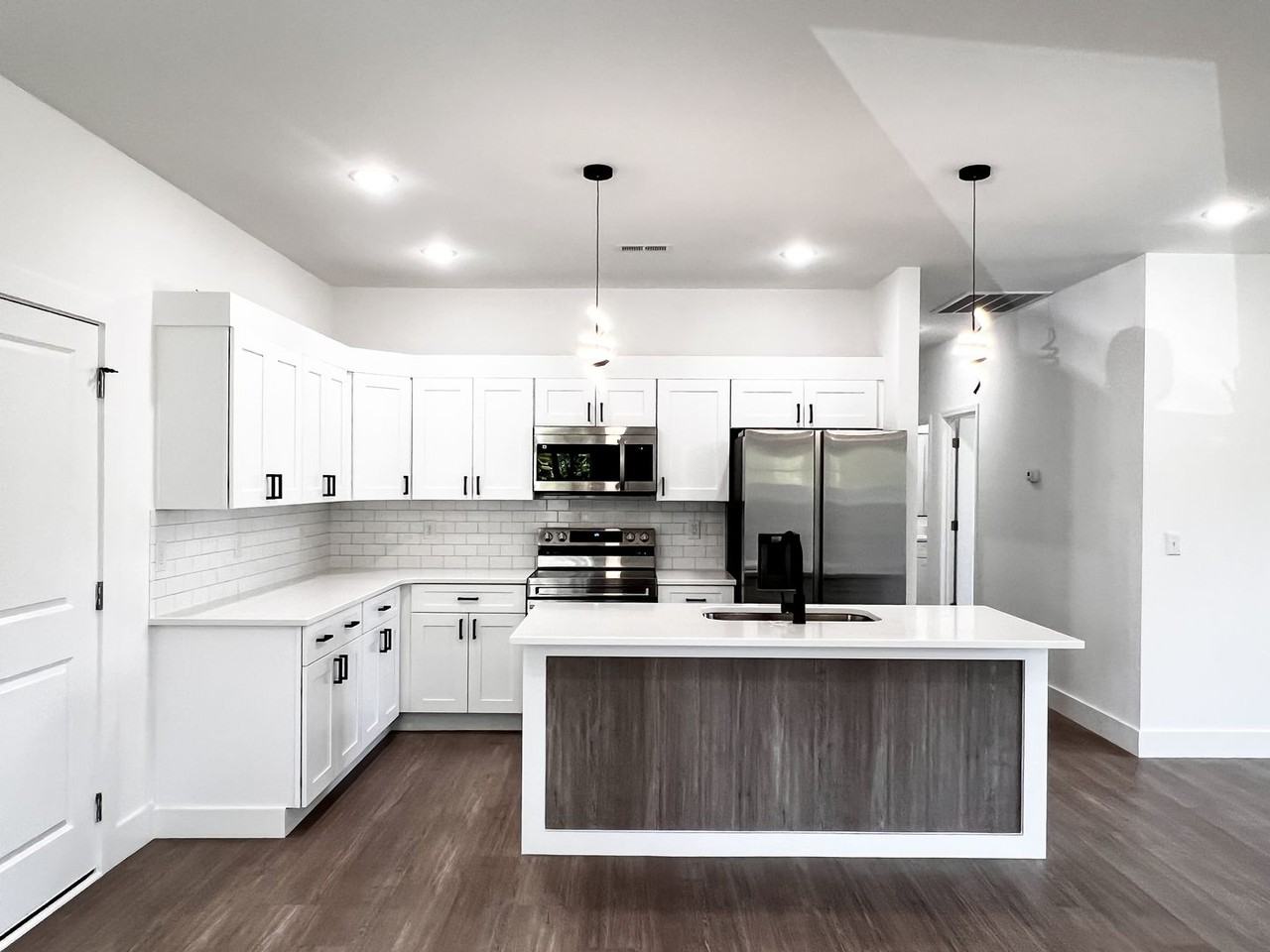 139 Folk Rd - Photo 2 of 25