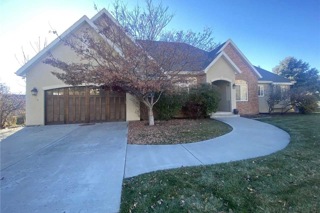 128 Mckinley - Photo 3 of 13