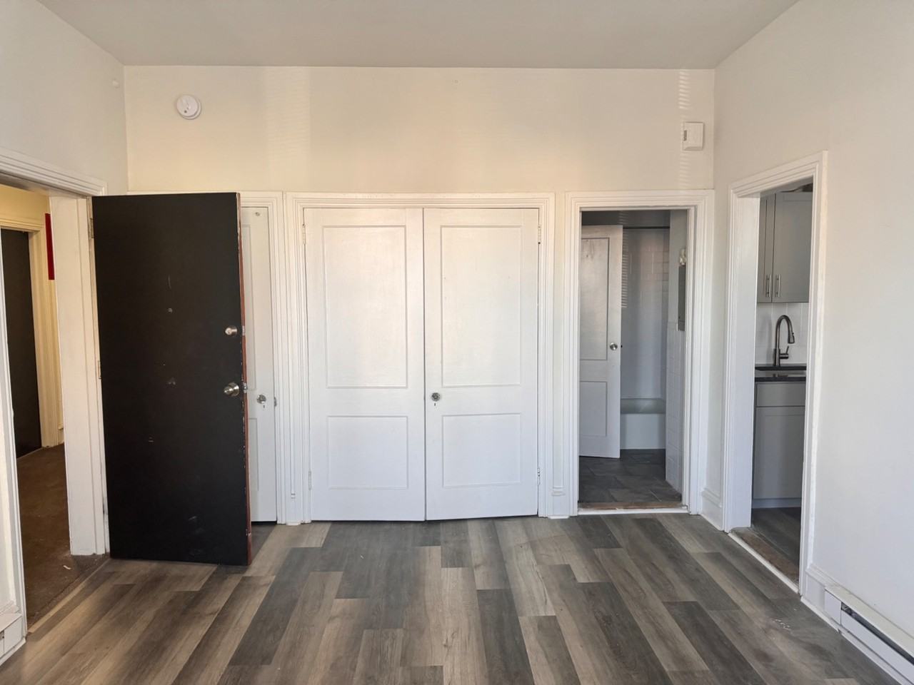 103 Maplewood (5600 Greene St) - Photo 5 of 8