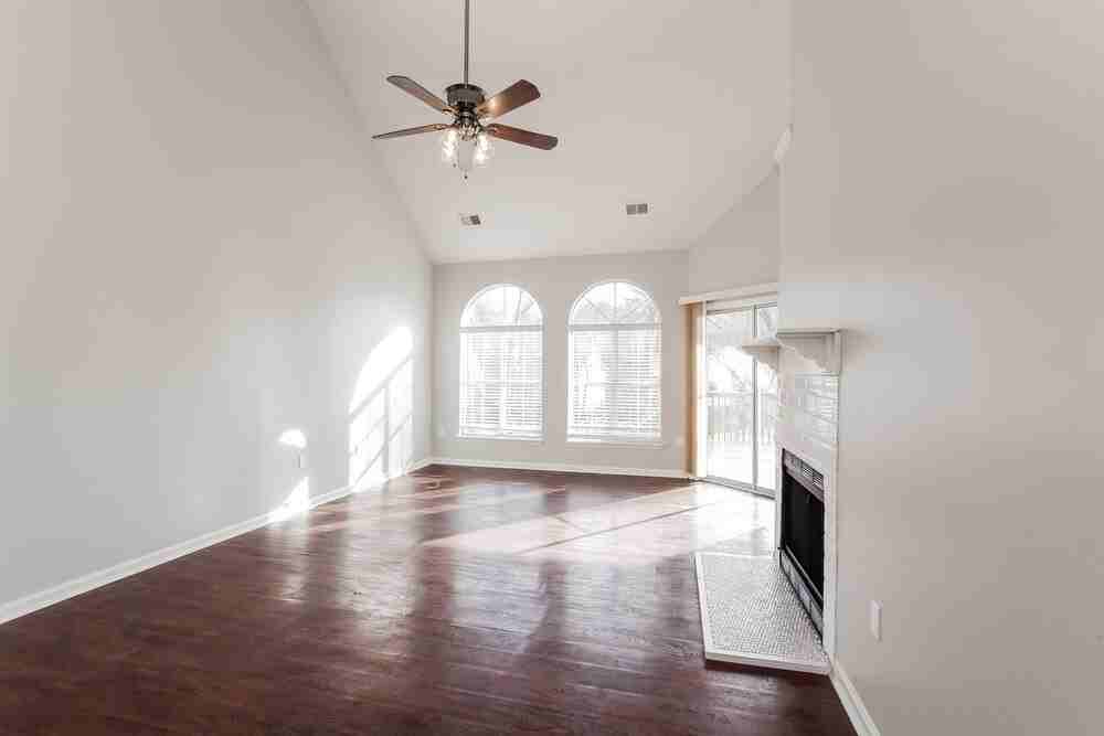 11220 Clayford Rdg - Photo 3 of 16