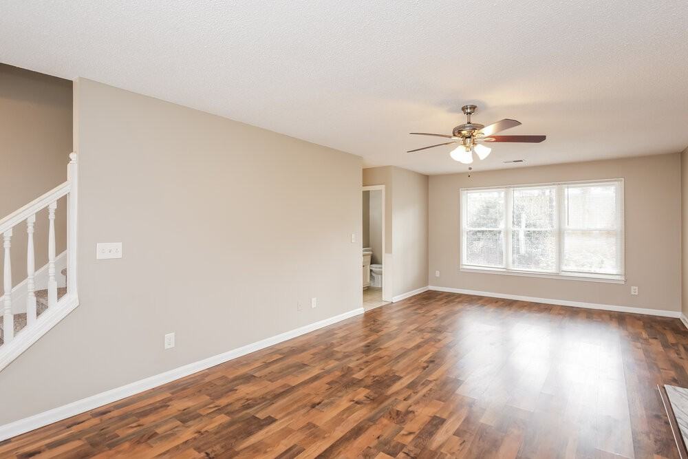 460 Heathgate Dr - Photo 6 of 17