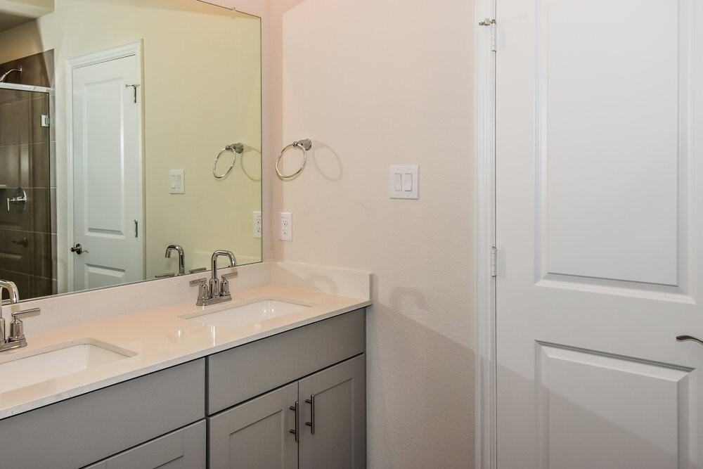 1214 Green Timber Dr - Photo 6 of 16