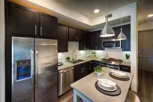 909 Town and Country Boulevard - Photo 1 of 1