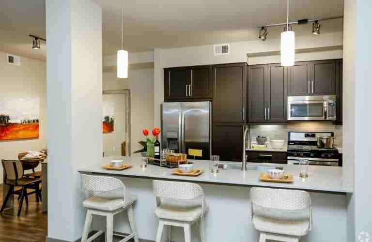 10409 Town & Country Way