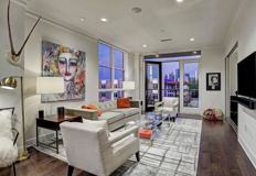 1419 Montrose Boulevard - Photo 1 of 1