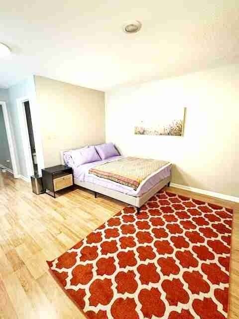 135 Kingsbury Dr #2 - Photo 3 of 16