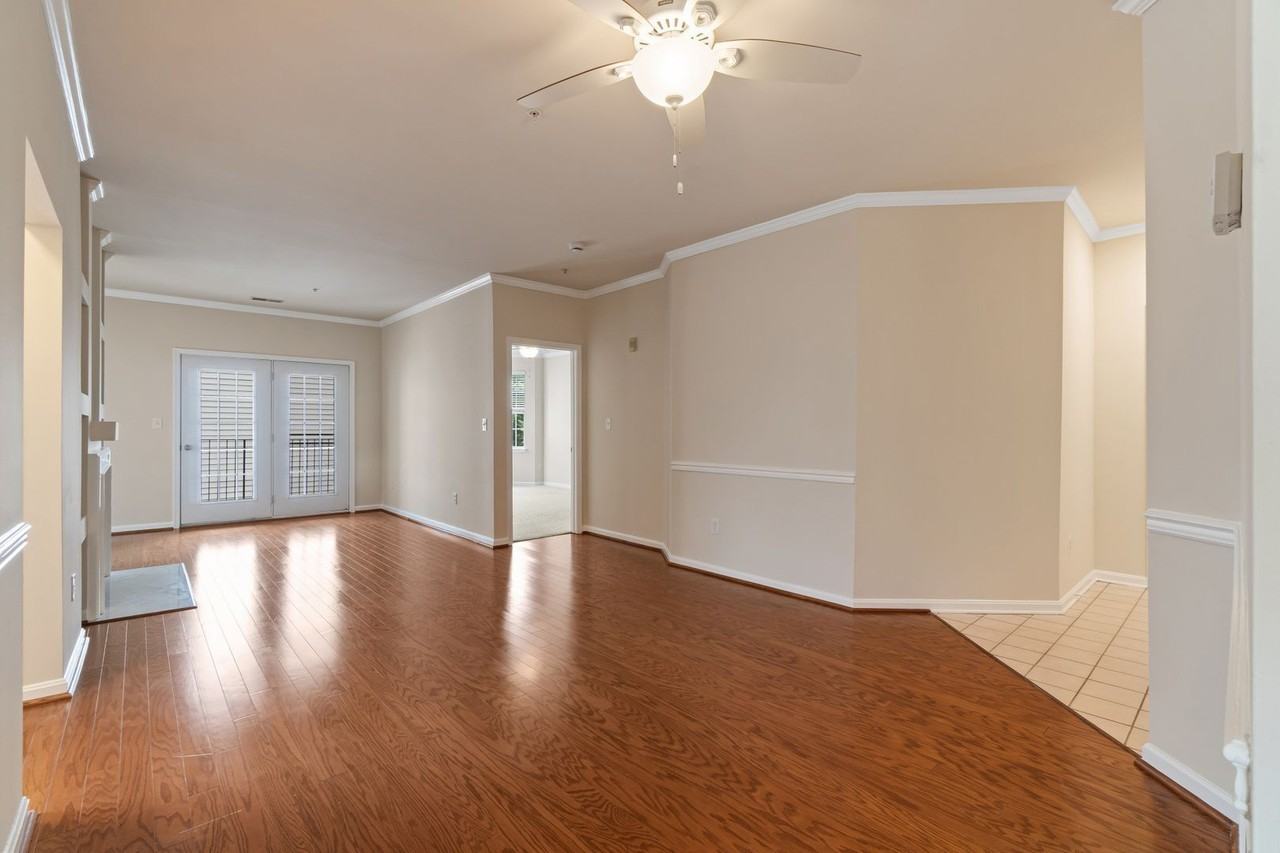 1976 Scotts Crossing Way #202 - Photo 3 of 26