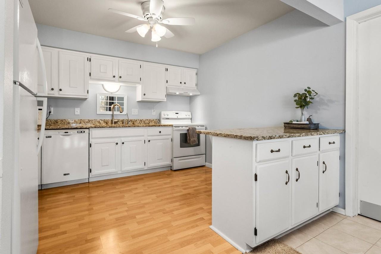 20275 Independence Dr #NA - Photo 3 of 10