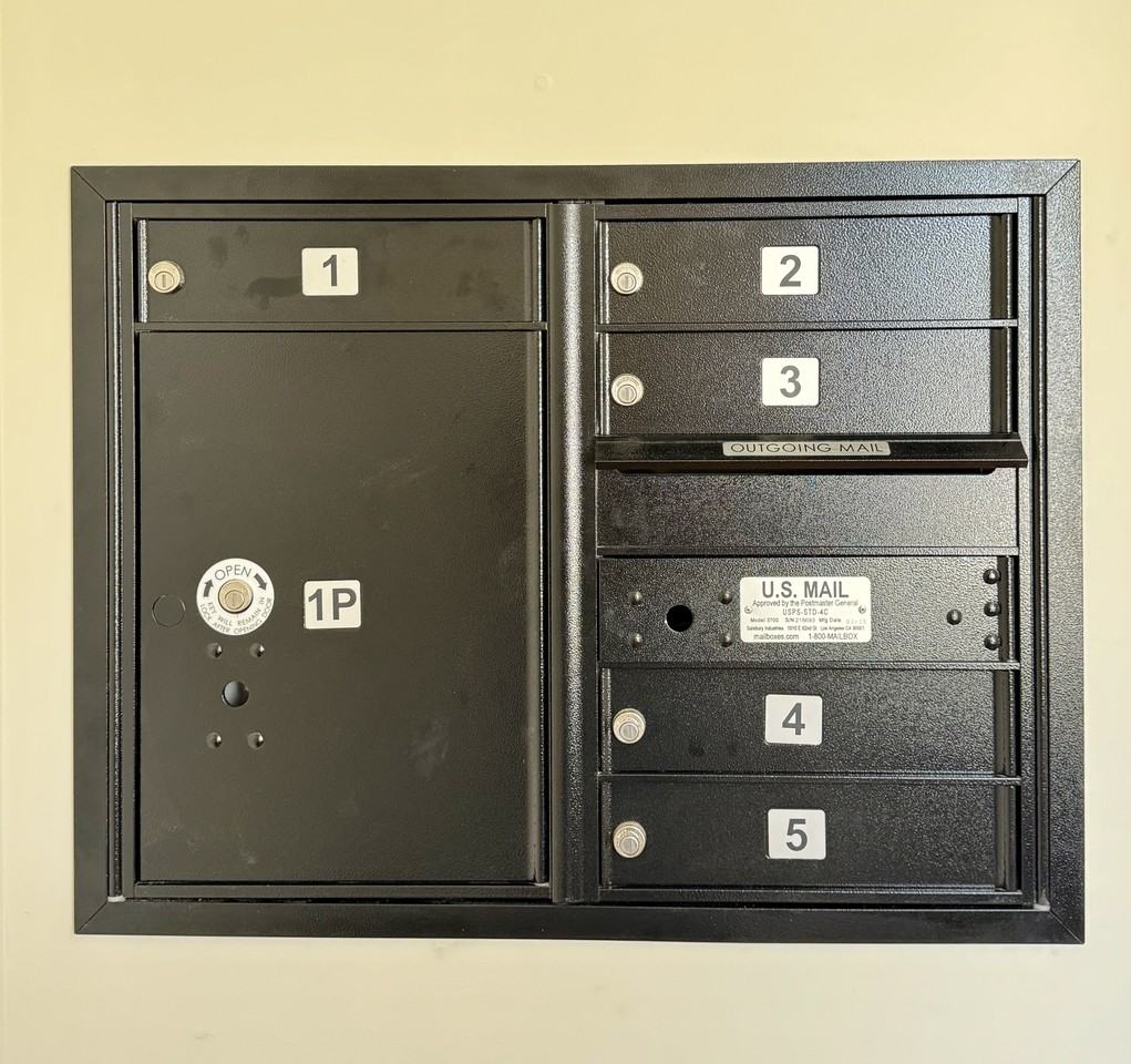 404 19th St E #1 - Photo 2 of 11