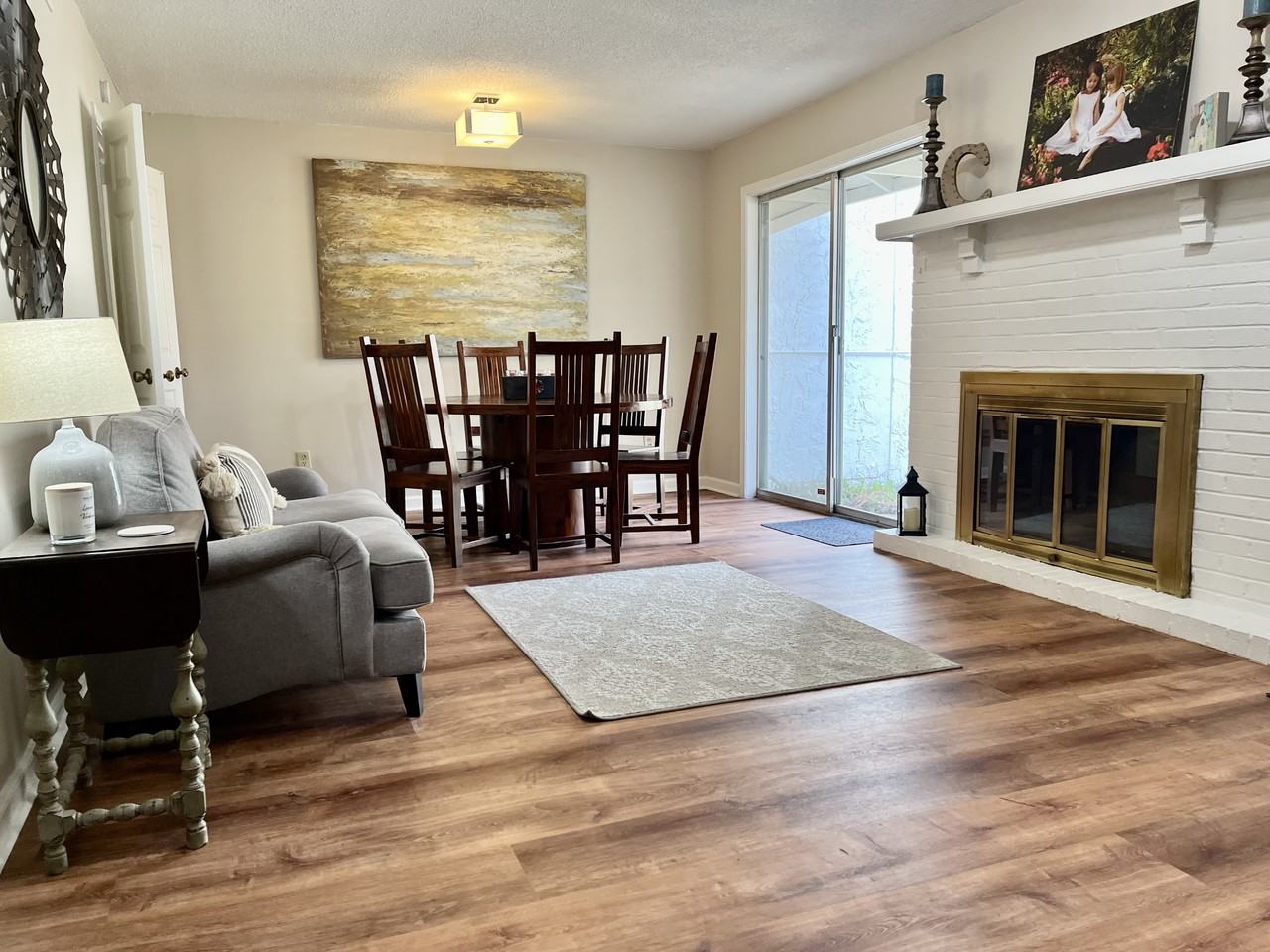 1971 Vienna Way - Photo 2 of 22