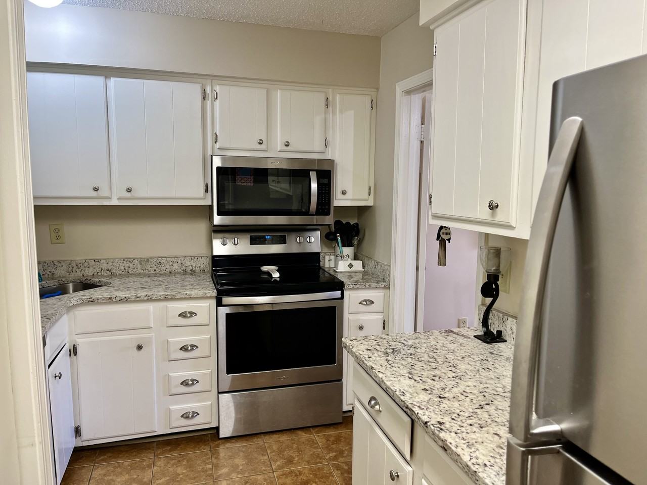 1971 Vienna Way - Photo 4 of 22
