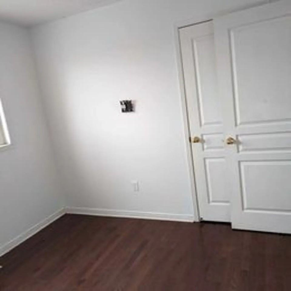 44 Donald Cousens Parkway - Photo 3 of 7