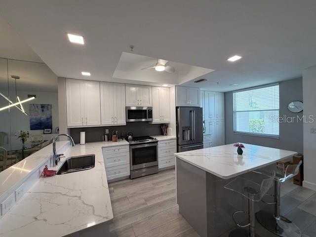 8755 Olde Hickory Ave #7109 - Photo 4 of 37