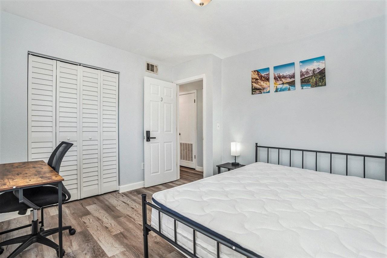 Maydell Dr - Photo 5 of 6