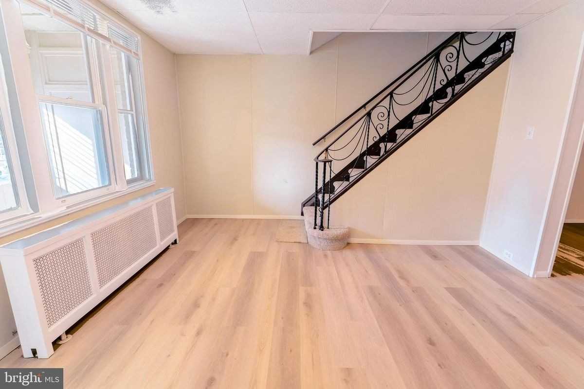 4507 Unruh Ave - Photo 5 of 13