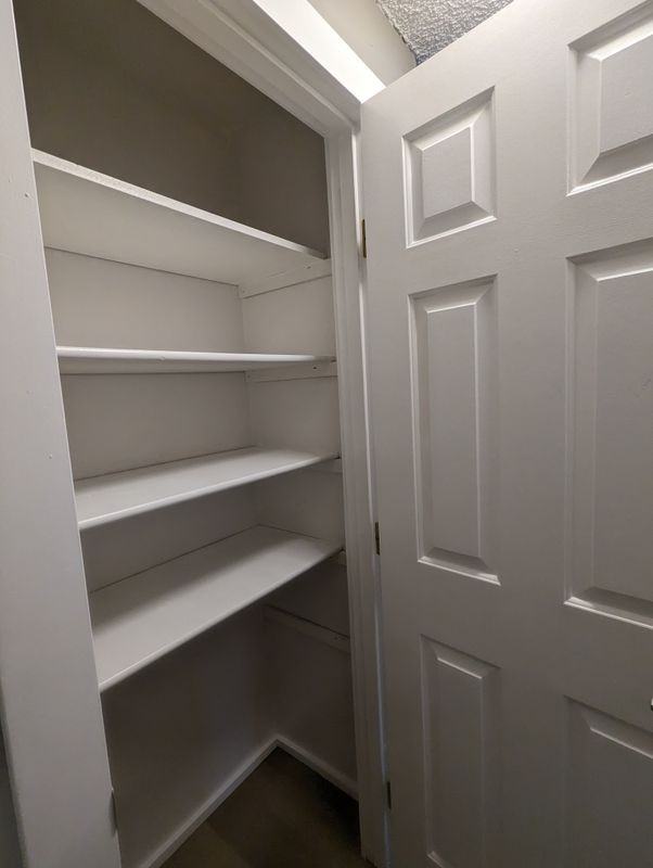 1614 Cellars Ave - Photo 3 of 16