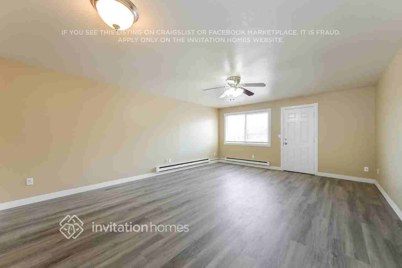 18839 E 16th Pl - Photo 4 of 18