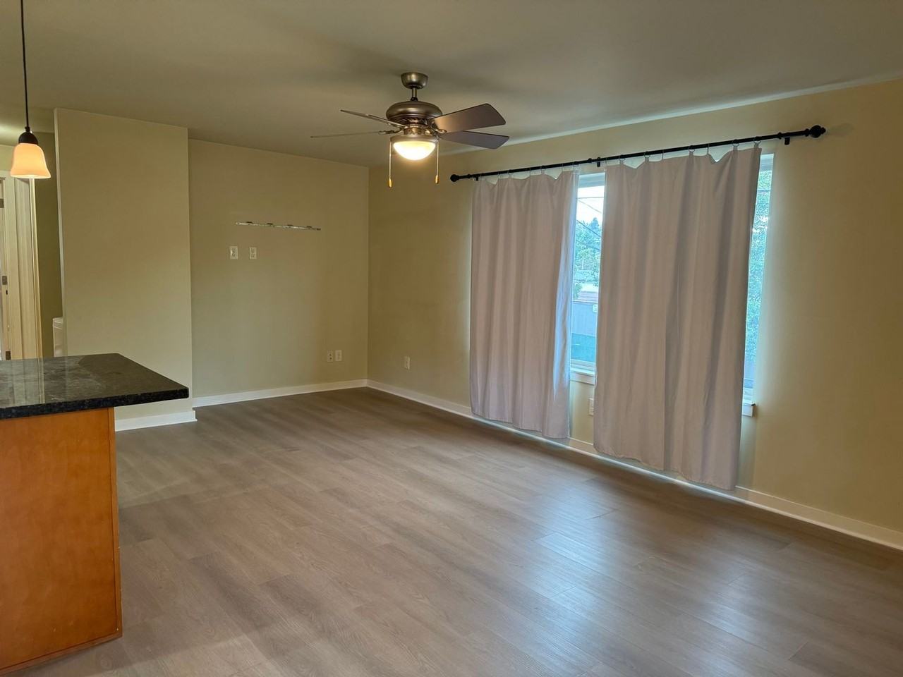 3620 Dayton Ave N - Photo 4 of 9