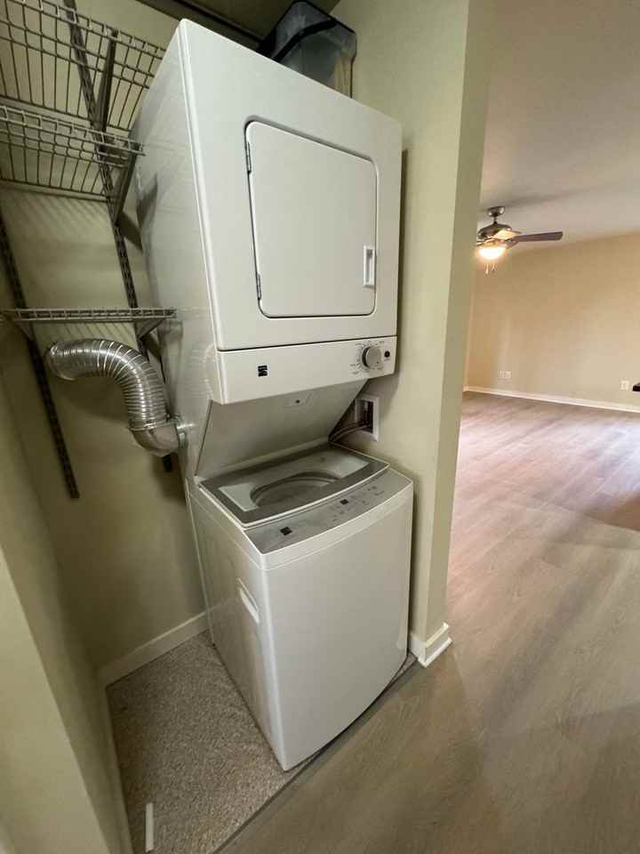 3620 Dayton Ave N - Photo 6 of 9